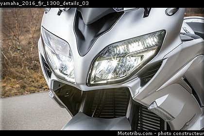 yamaha_2016_fjr_1300_details_03.jpg