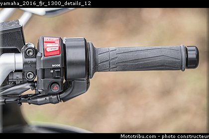 yamaha_2016_fjr_1300_details_12.jpg