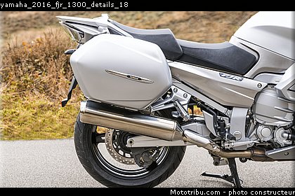 yamaha_2016_fjr_1300_details_18.jpg