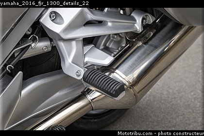 yamaha_2016_fjr_1300_details_22.jpg