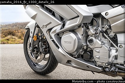 yamaha_2016_fjr_1300_details_26.jpg