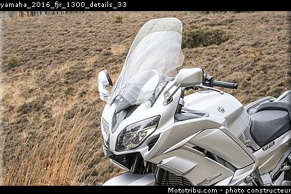 yamaha_2016_fjr_1300_details_33.jpg