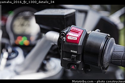 yamaha_2016_fjr_1300_details_34.jpg