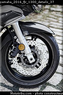 yamaha_2016_fjr_1300_details_37.jpg