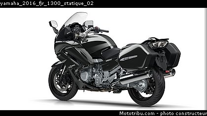 yamaha_2016_fjr_1300_statique_02.jpg