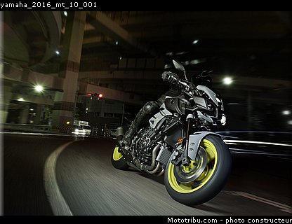 yamaha_2016_mt_10_001.jpg