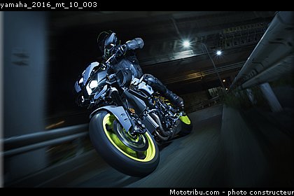 yamaha_2016_mt_10_003.jpg