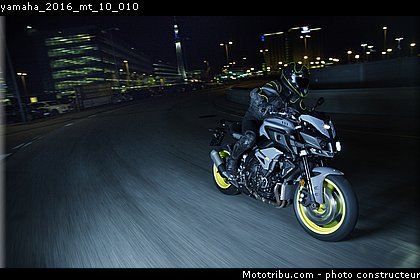 yamaha_2016_mt_10_010.jpg