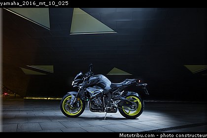 yamaha_2016_mt_10_025.jpg