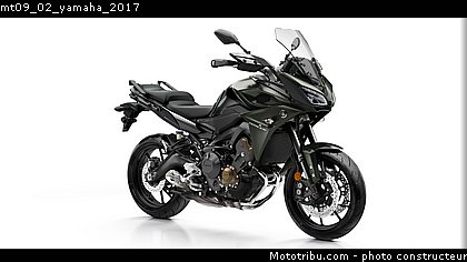 mt09_02_yamaha_2017.jpg