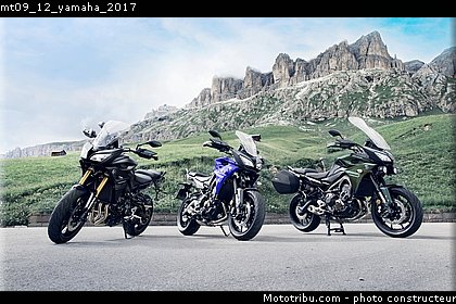mt09_12_yamaha_2017.jpg