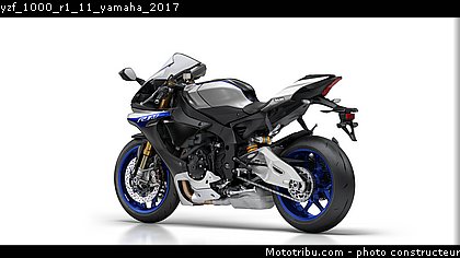yzf_1000_r1_11_yamaha_2017.jpg
