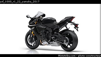 yzf_1000_r1_22_yamaha_2017.jpg