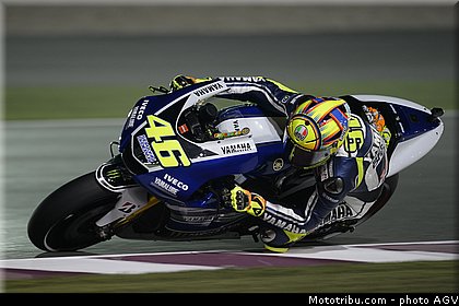 soleluna_1_casque_valentino_rossi_agv.jpg