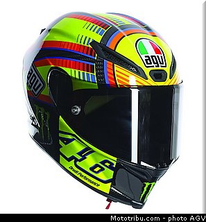 soleluna_3_casque_valentino_rossi_agv.jpg